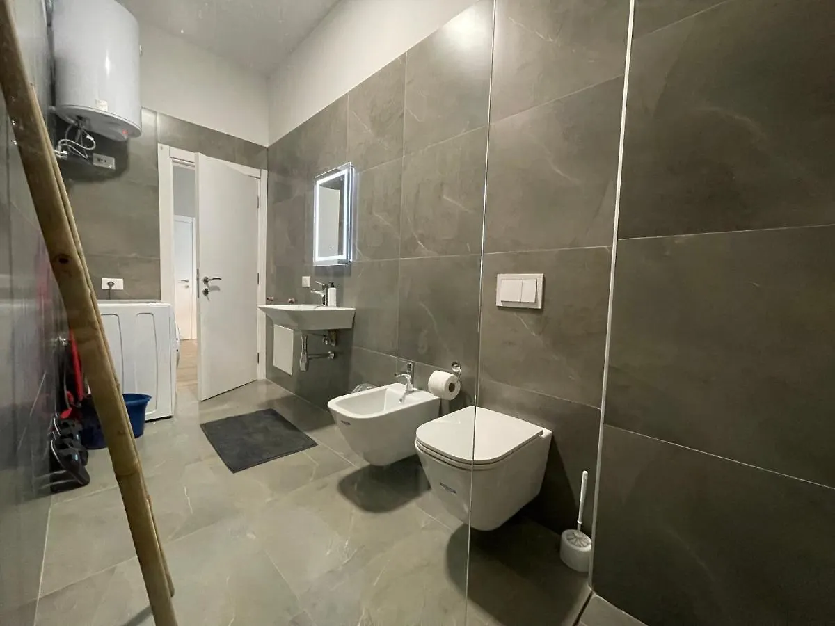 Square 21 Apartments Tirana