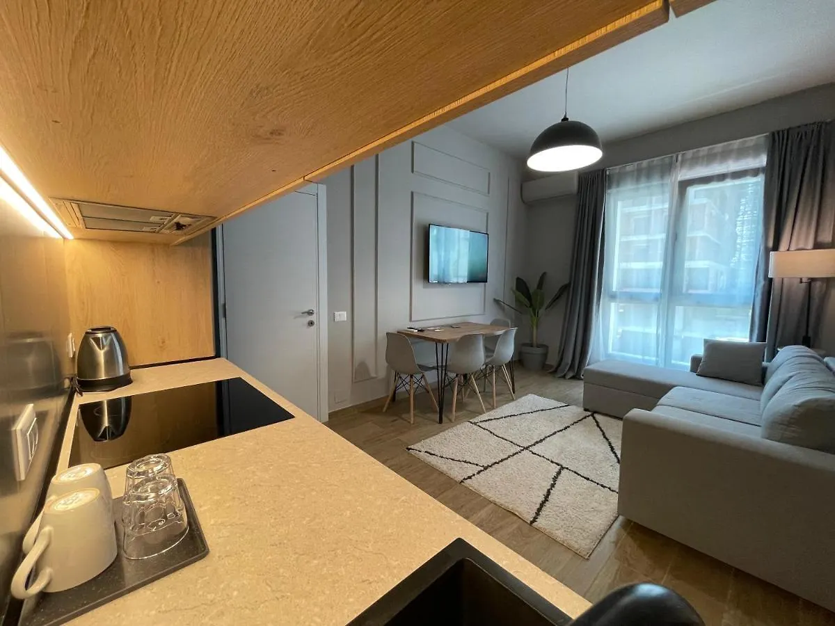 Square 21 Apartments Tirana 0*,